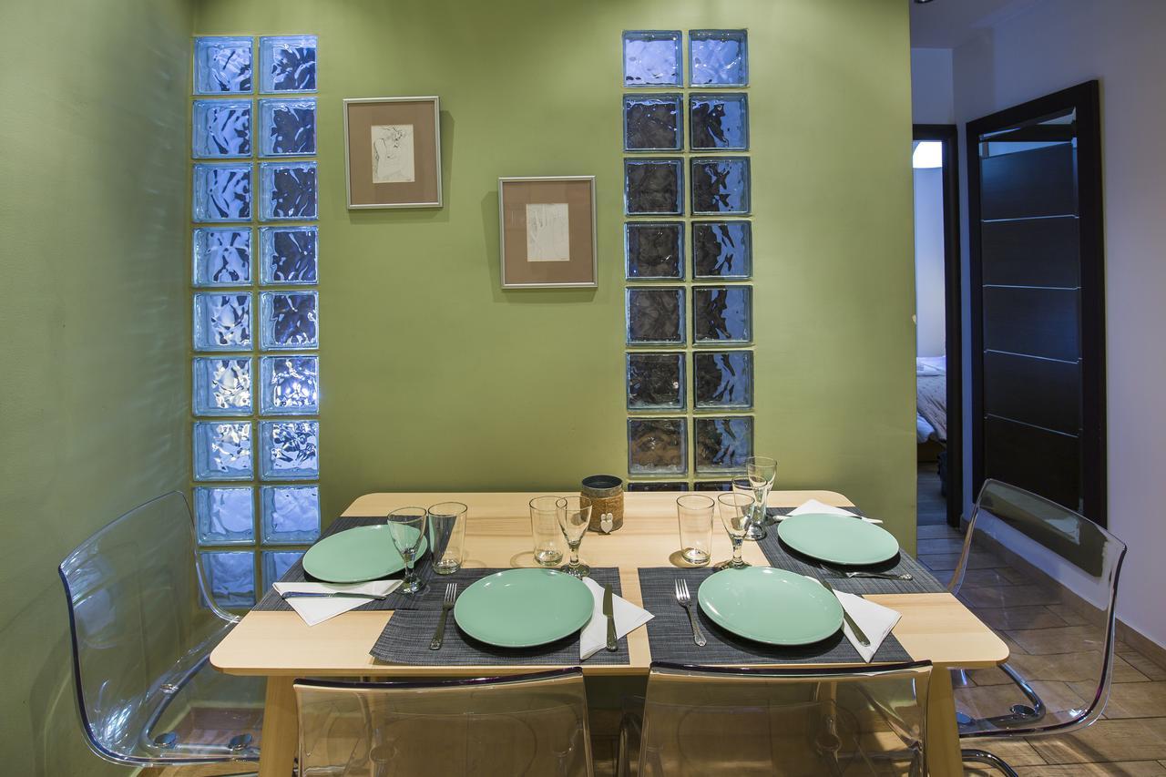 Kerameikos Boutique Athens Luxurious Apartments ภายนอก รูปภาพ