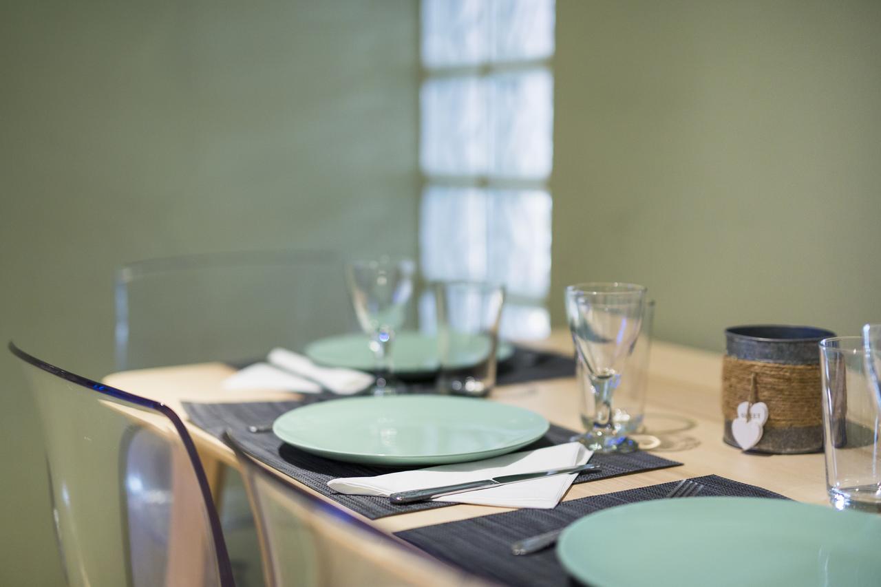 Kerameikos Boutique Athens Luxurious Apartments ภายนอก รูปภาพ